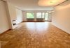 Grünwald: Stilvolle Wohnung mit Süd-Terrasse, Balkon, gem. Poolzugang und ca. 47qm Hobbyraum - Bild